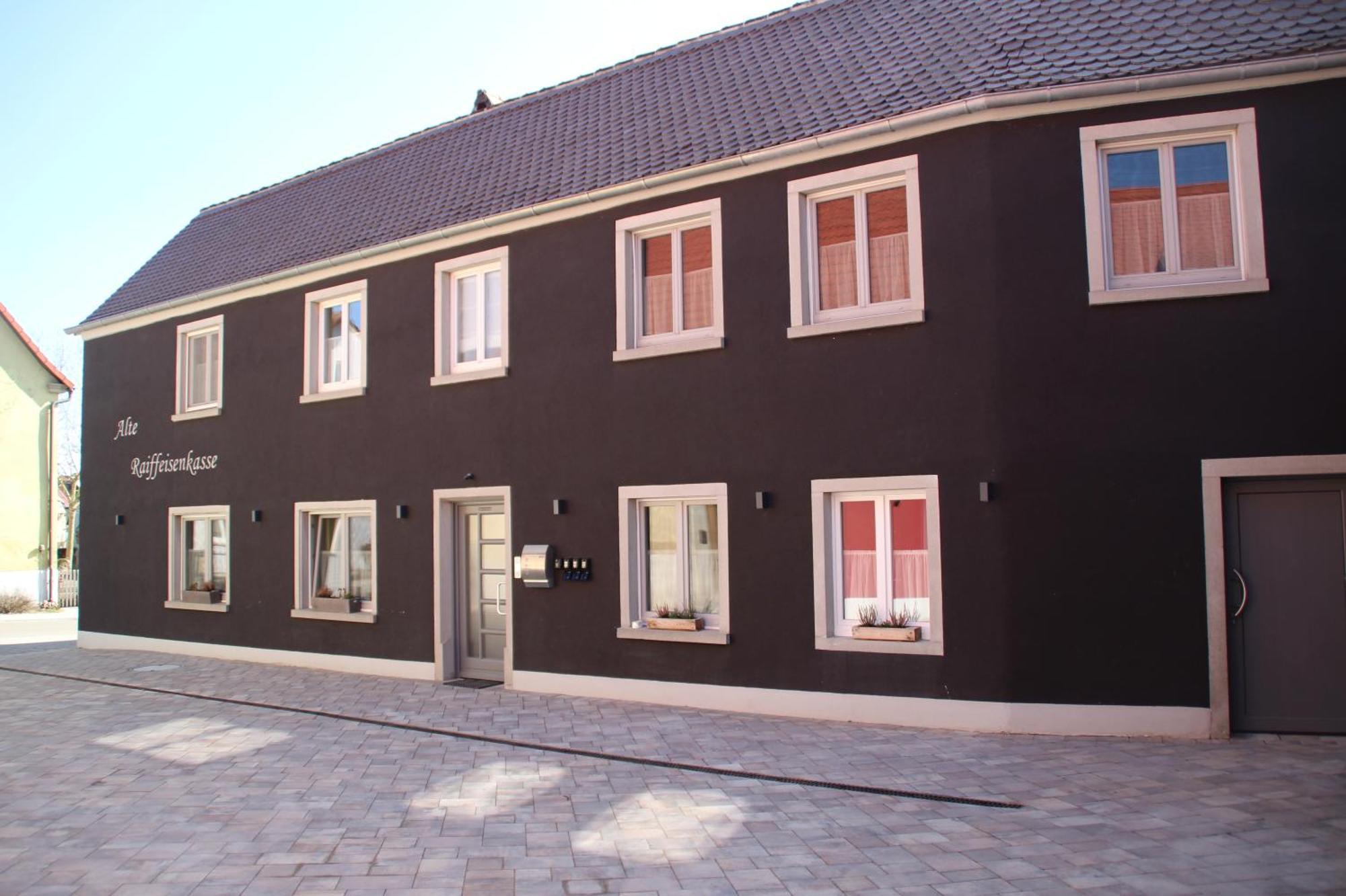Apartment Alte Raiffeisenkasse Rothenburg Ob Der Tauber Luaran gambar